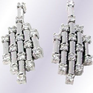 Diamond Dangeling Earrings 1.00TDW 14KT White Gold